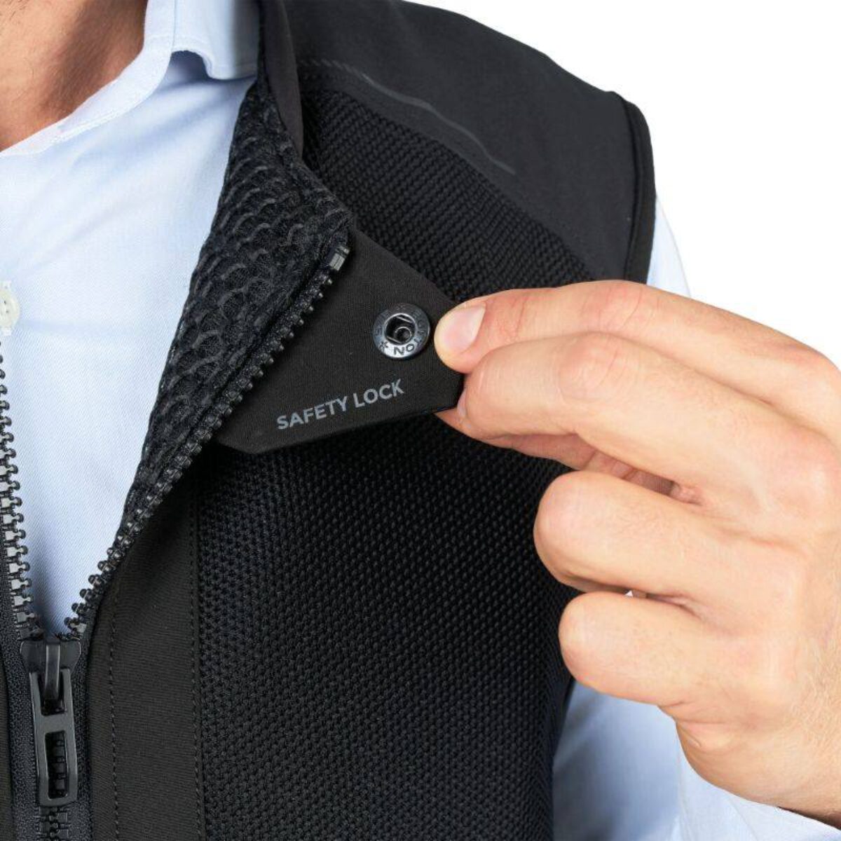 gilet-tucanourbano-airscudflexmen-mannequinzoomface-15072024-1200x1200-c-default